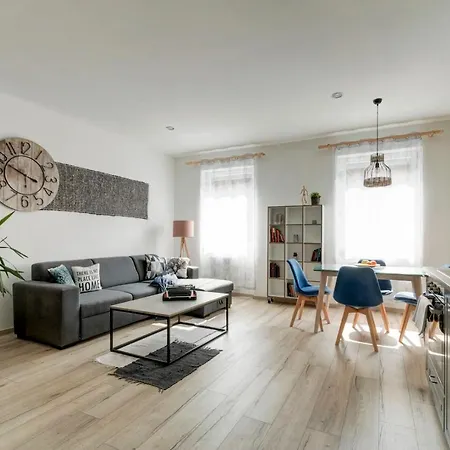 Atosland Apartment *